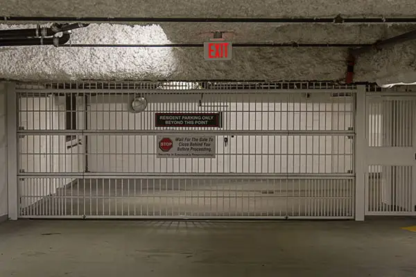 Commercial Gates BC