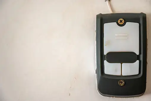 How To Choose the Best Garage Door Opener for Your Home