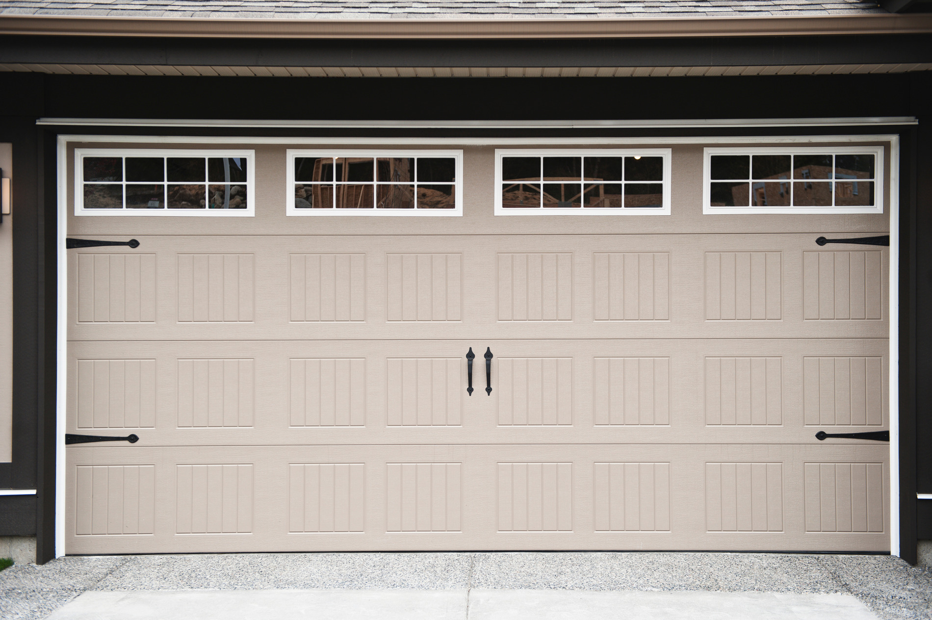Pros and cons of garage doors with windows blog image Pros and Cons of Choosing Garage Doors With Windows blog image