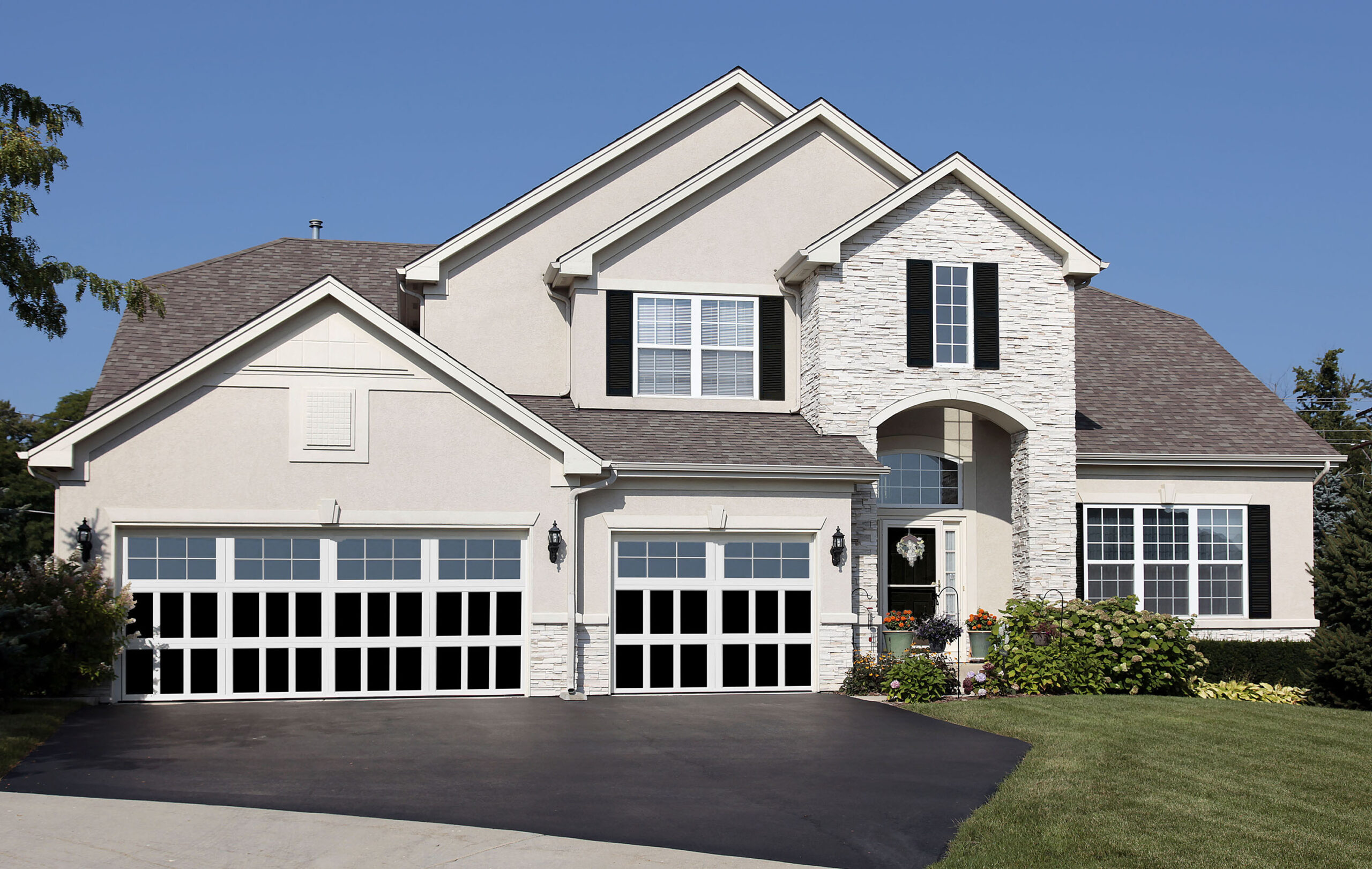 MODERN STEEL™ Collection Residential Luxury Garage Doors Installation