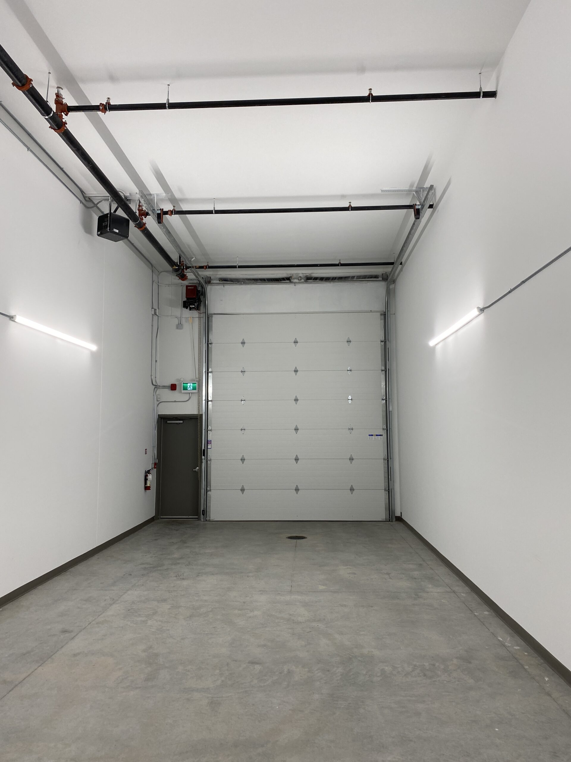 Clopay 3715 - Image 2