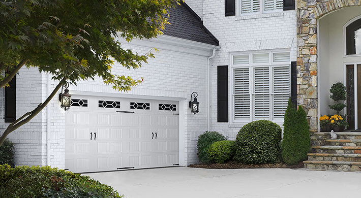 MODERN STEEL™ Collection Residential Luxury Garage Doors Installation