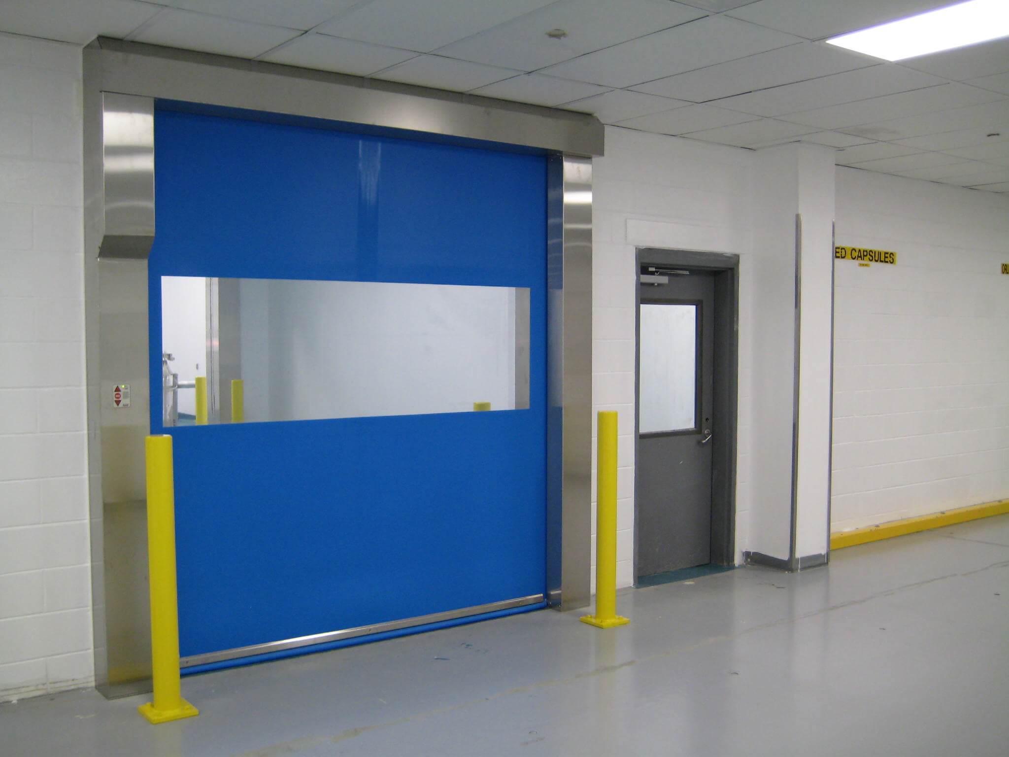 Pharma-Seal® Commercial Garage door Product image